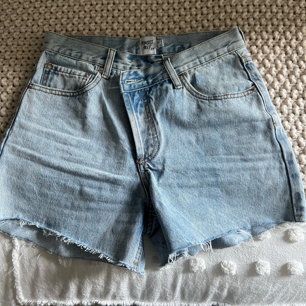 Princess Polly cross over shorts